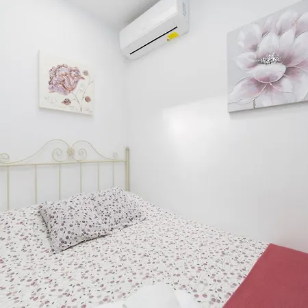 Casa Turistica Patio Cordobes - Parking Privado En La Juderia * Кордова