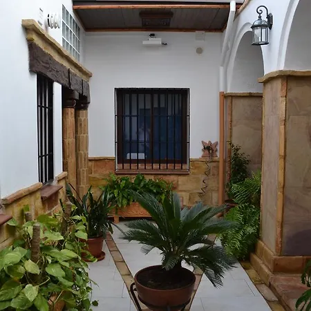 Casa Turistica Patio Cordobes - Parking Privado En La Juderia Апартаменти