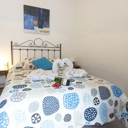 Casa Turistica Patio Cordobes - Parking Privado En La Juderia Apartman