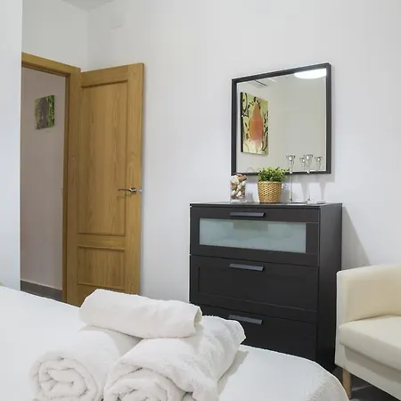 Апартаменти Casa Turistica Patio Cordobes - Parking Privado En La Juderia