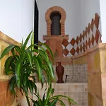 Casa Turistica Patio Cordobes - Parking Privado En La Juderia