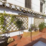 Casa Turistica Patio Cordobes - Parking Privado En La Juderia *