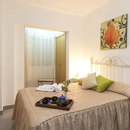 Casa Turistica Patio Cordobes - Parking Privado En La Juderia