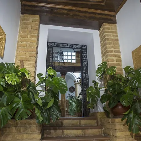 Casa Turistica Patio Cordobes - Parking Privado En La Juderia Apartmán *