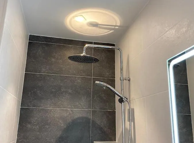 Casa Turistica Patio Cordobes - Parking Privado En La Juderia Διαμέρισμα *