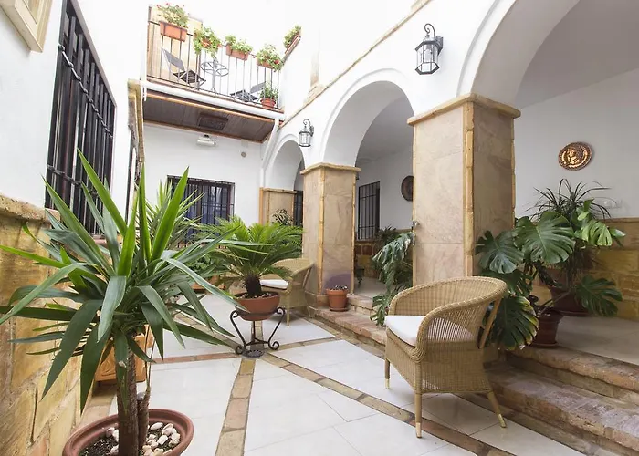 Casa Turistica Patio Cordobes - Parking Privado En La Juderia
