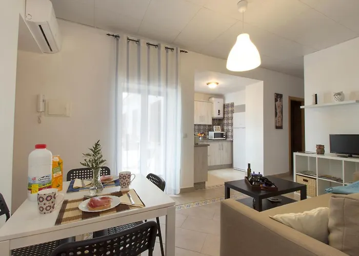 Casa Turistica Patio Cordobes - Parking Privado En La Juderia