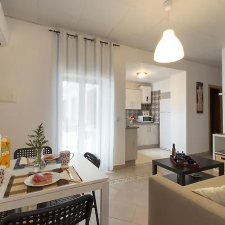 Casa Turistica Patio Cordobes - Parking Privado En La Juderia