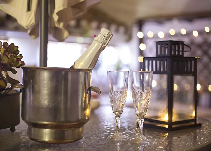 Casa Turística Patio Cordobés - Parking Privado En La Judería *