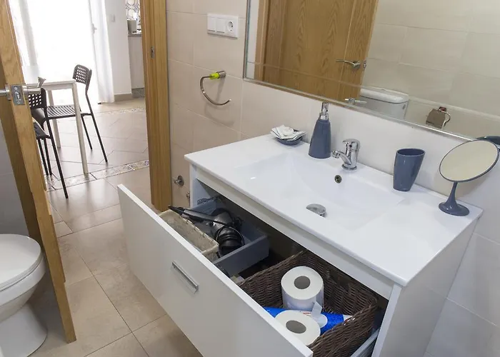 Casa Turística Patio Cordobés - Parking Privado En La Judería *